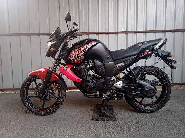 Used 2024 yamaha fz